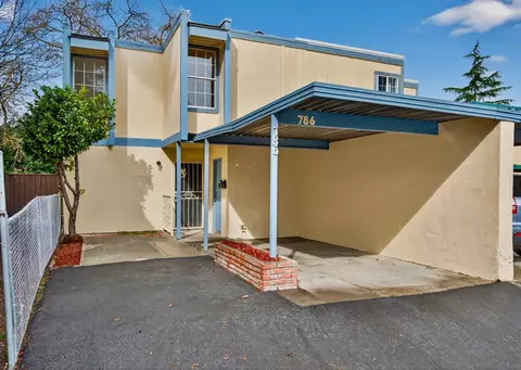 786 Simpson Pl, Santa Rosa, CA 95401