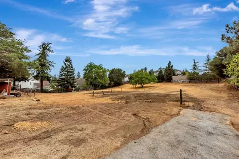 Exterior - 2468 Hidden Ln, Hayward, CA 94541 photo 10 of 12