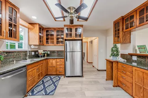 Kitchen - 2468 Hidden Ln, Hayward, CA 94541 photo 5 of 10