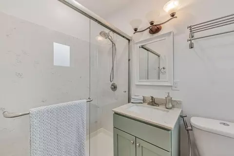Bath - 2468 Hidden Ln, Hayward, CA 94541 photo 1 of 4