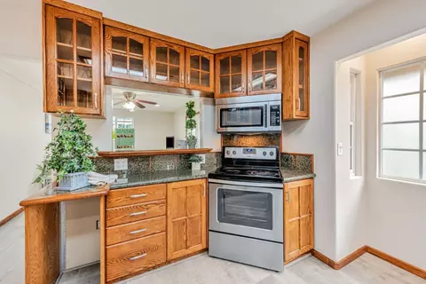 Kitchen - 2468 Hidden Ln, Hayward, CA 94541 photo 9 of 10