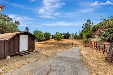 Exterior - 2468 Hidden Ln, Hayward, CA 94541 photo 8 of 12