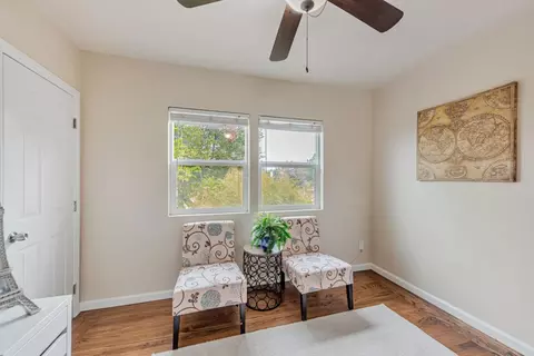 Bedroom - 2468 Hidden Ln, Hayward, CA 94541 photo 6 of 12