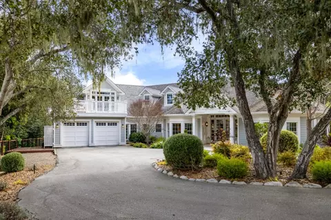 13 Sylvan Pl, Monterey, CA 93940