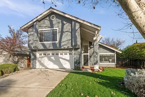 5252 Rio Lobo Dr, San Jose, CA 95136