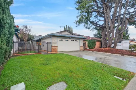 575 Guerra Dr, San Jose, CA 95111