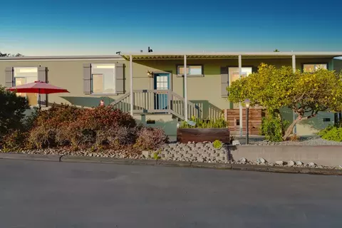 27 Pepperwood Way 27, Soquel, CA 95073