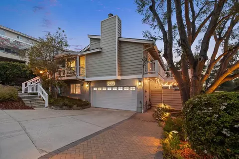 22215 Quinterno Ct, Cupertino, CA 95014