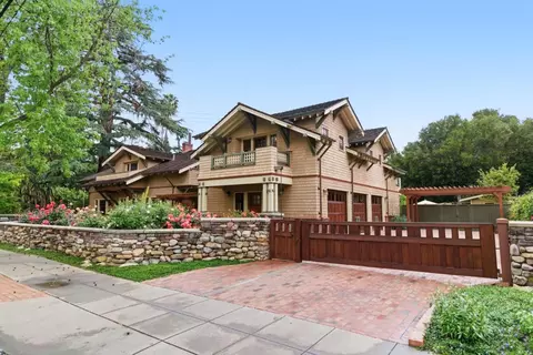 1301 Bryant St, Palo Alto, CA 94301