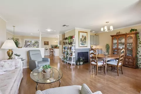 Living - 939 Fassler Ave, Pacifica, CA 94044 photo 6 of 8