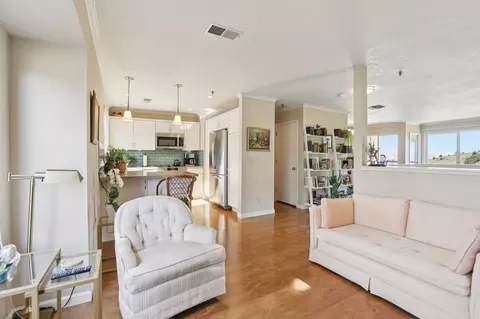 Living - 939 Fassler Ave, Pacifica, CA 94044 photo 1 of 8