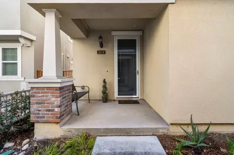 2813 Pinnacles Ter, Fremont, CA 94538