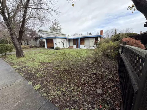 2971 Bryant St, Palo Alto, CA 94306