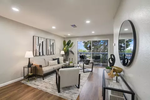 2332 D St, Hayward, CA 94541
