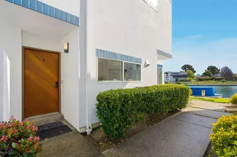 924 Lido Ln, Foster City, CA 94404