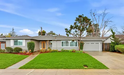 1141 Lincoln Dr, Mountain View, CA 94040