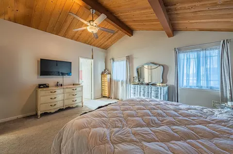 Bedroom - 844 River Rd, Salinas, CA 93908 photo 1 of 10