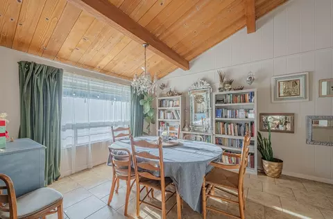 Dining - 844 River Rd, Salinas, CA 93908 photo 1 of 5