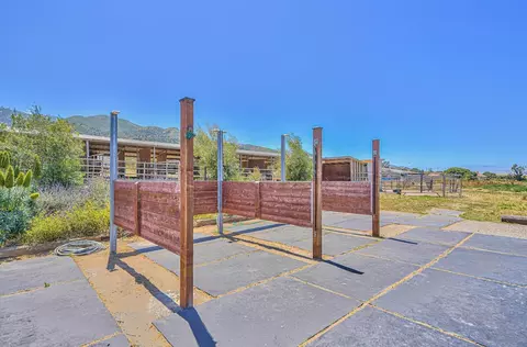 Exterior - 844 River Rd, Salinas, CA 93908 photo 7 of 16