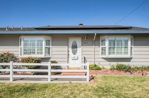 207 Encinada Dr, Salinas, CA 93901 photo 10
