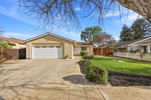 204 Vineyard Dr, San Jose, CA 95119