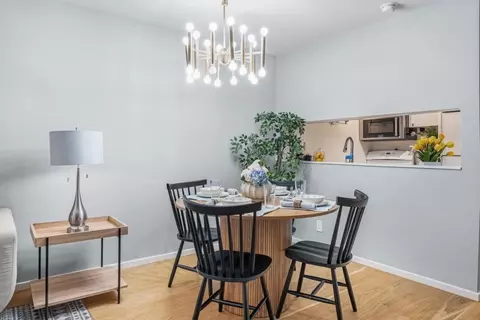 Dining - 970 Duncan St 207f, San Francisco, CA 94131 photo 2 of 2
