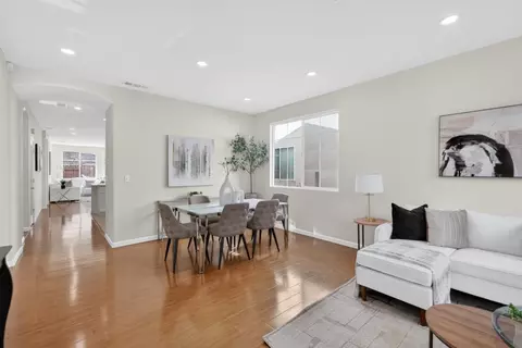 3119 Tintorera Way, Sacramento, CA 95833