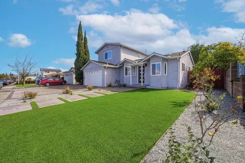 1952 Eisenhower Dr, Santa Clara, CA 95054