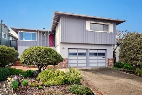 1027 Crestview Dr, Millbrae, CA 94030