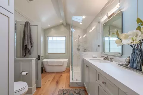 Bath - 0 Casanova 3 Nw Of 9th Ave, Carmel, CA 93923 photo 2 of 6