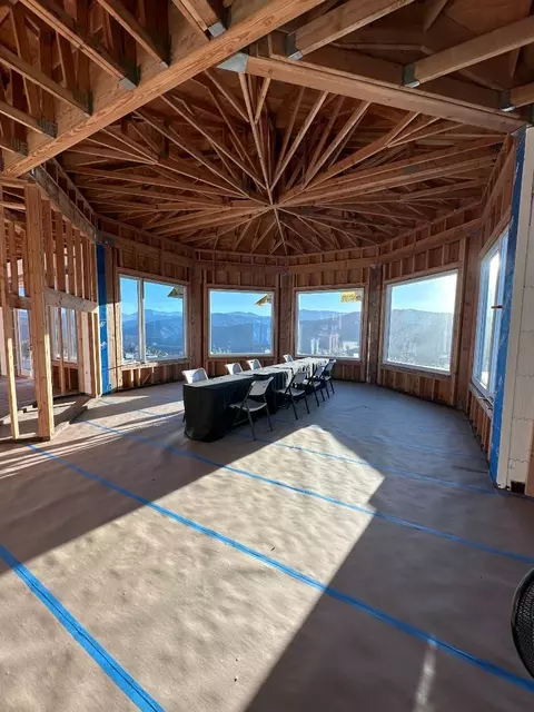 304 Country Club Hts, Carmel Valley, CA 93924