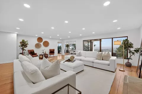 72 Cresta Vista Dr, San Francisco, CA 94127