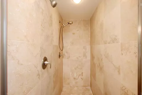 Bath - 457 Monterey Dr, Aptos, CA 95003 photo 5 of 6