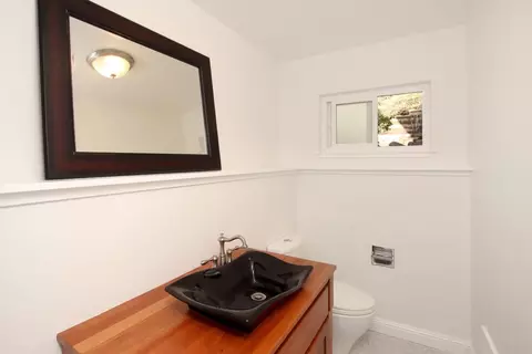 Bath - 457 Monterey Dr, Aptos, CA 95003 photo 6 of 6