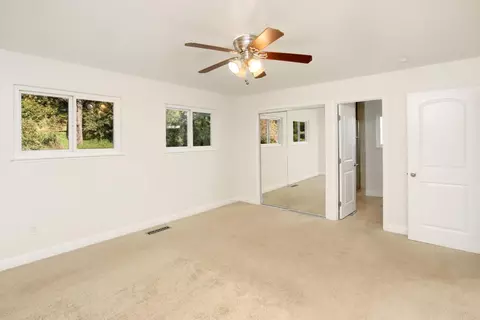 Bedroom - 457 Monterey Dr, Aptos, CA 95003 photo 2 of 5