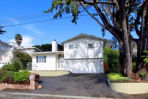 457 Monterey Dr, Aptos, CA 95003
