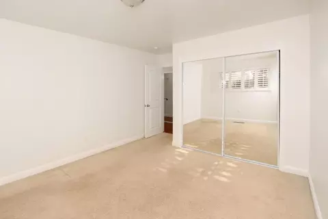 Bedroom - 457 Monterey Dr, Aptos, CA 95003 photo 5 of 5