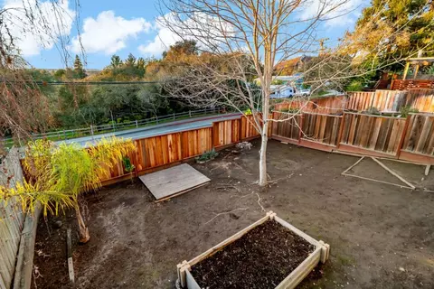 Exterior - 404 Monterey Ave, Capitola, CA 95010 photo 8 of 13
