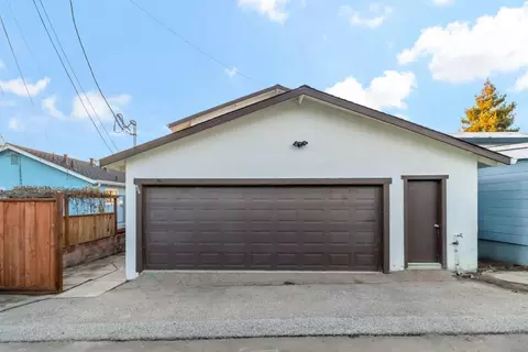 Exterior - 404 Monterey Ave, Capitola, CA 95010 photo 12 of 13
