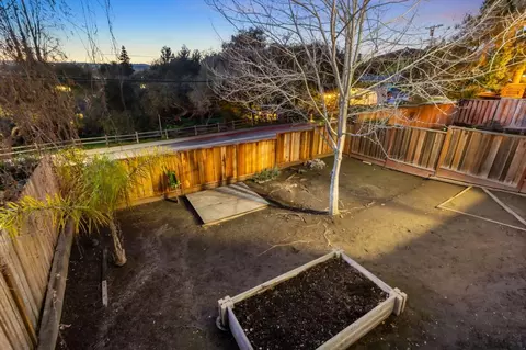 Exterior - 404 Monterey Ave, Capitola, CA 95010 photo 7 of 13