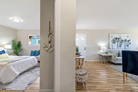 Entry Way - 404 Monterey Ave, Capitola, CA 95010 photo 1 of 4