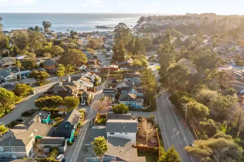 View/Area - 404 Monterey Ave, Capitola, CA 95010 photo 8 of 13