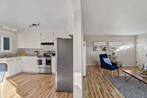Kitchen - 404 Monterey Ave, Capitola, CA 95010 photo 1 of 8