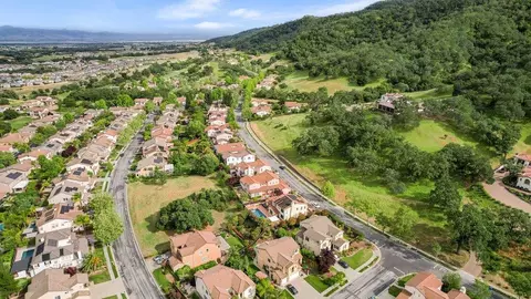 View/Area - 7170 Eagle Ridge Dr, Gilroy, CA 95020 photo 3 of 5
