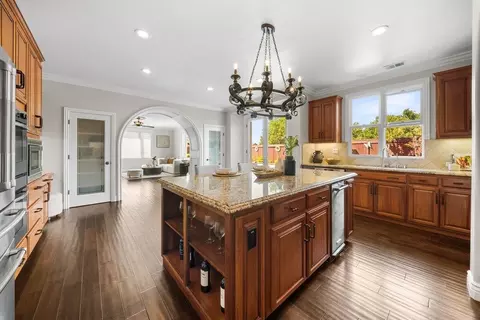 Kitchen - 7170 Eagle Ridge Dr, Gilroy, CA 95020 photo 1 of 8
