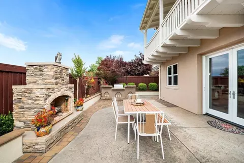 Exterior - 7170 Eagle Ridge Dr, Gilroy, CA 95020 photo 5 of 13