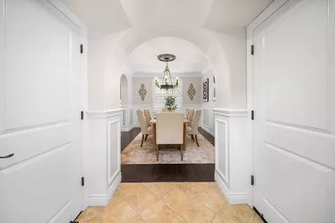 Entry Way - 7170 Eagle Ridge Dr, Gilroy, CA 95020 photo 6 of 12