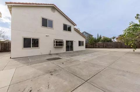Exterior - 10 Rex Cir, Salinas, CA 93906 photo 3 of 8