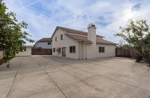 Exterior - 10 Rex Cir, Salinas, CA 93906 photo 4 of 8