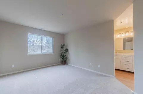 Bedroom - 10 Rex Cir, Salinas, CA 93906 photo 3 of 10